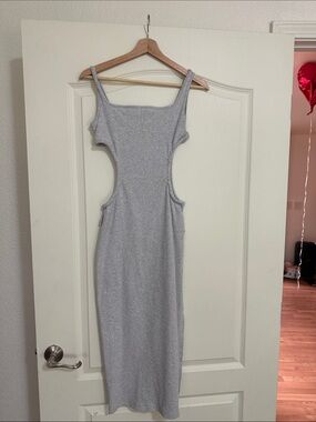 Backless Gray Bodycon Midi Dress - Sleek Cutout Design